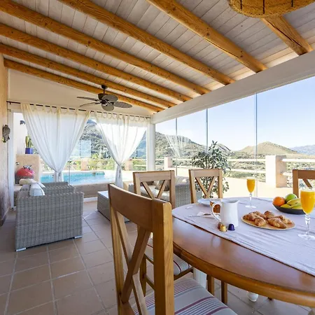 Almeriasuite Cortijo Golondrinas וילה